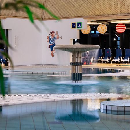 Terme Banovci - Hotel Zeleni Gaj ヴェルジェイ エクステリア 写真